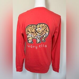 NWOT ivory ella Red Long Sleeve Elephant Butterfly Tee Shirt Women Small
